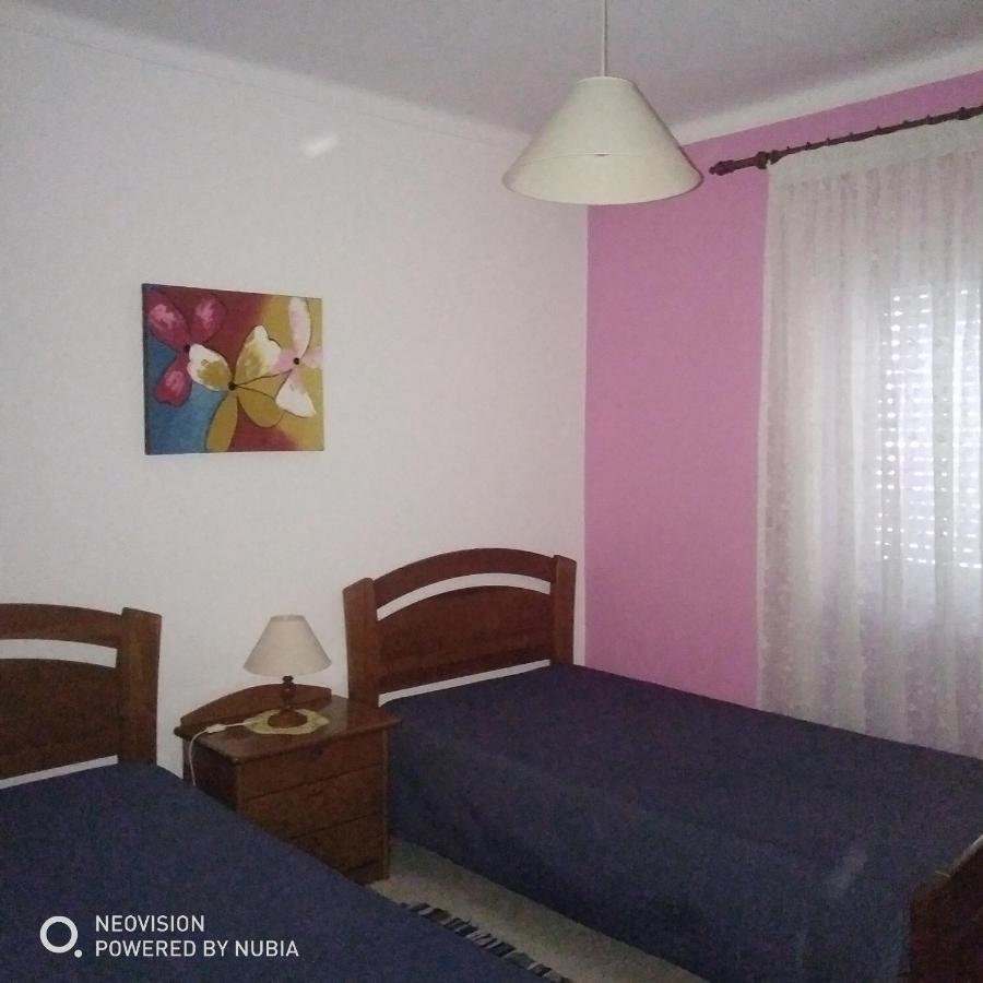 Apartamento Central ヴィラ・レアル・デ・サント・アントニオ エクステリア 写真